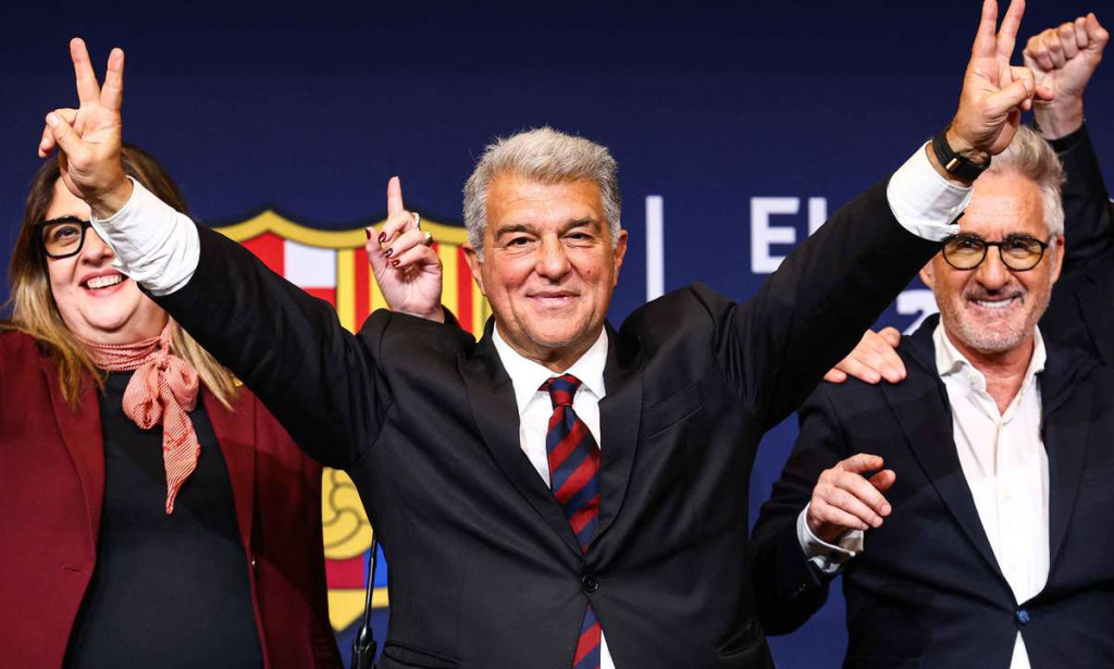 Reportage Flashscore - Les élections au Barça, une journée hors du temps