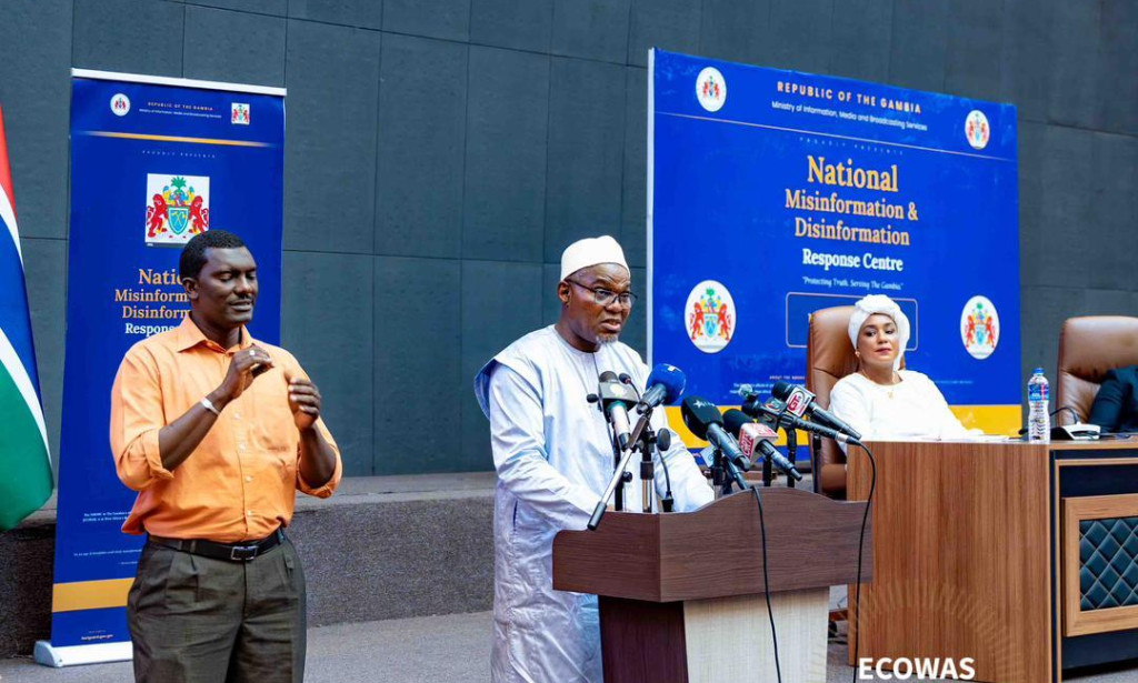 LA GAMBIE ET LA CEDEAO INAUGURENT LE PREMIER CENTRE NATIONAL DE RÉACTION STRATÉGIQUE D'AFRIQUE DE L'OUEST POUR LUTTER CONTRE LA DÉSINFORMATION