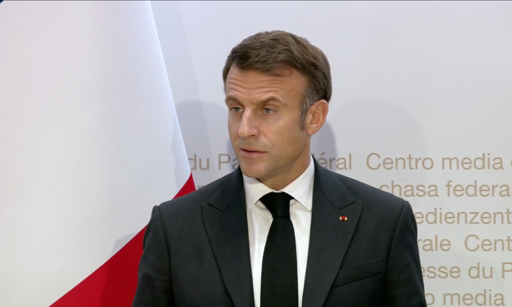 Emmanuel Macron sur le sommet Africa Forward: "Je n'ai jamais pris l'Afrique francophone comme étant justement un pré carré"